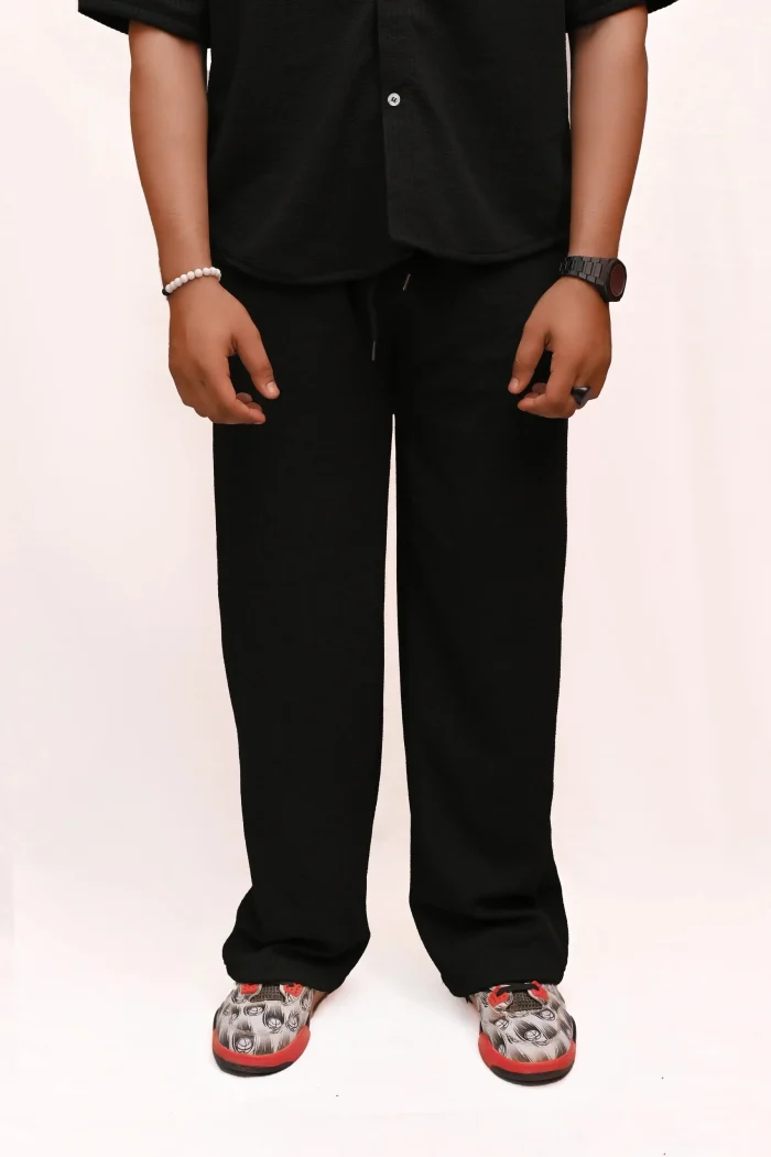 CLASSIC TEXTURED STRAIGHT TROUSER – BLACK - Image 2