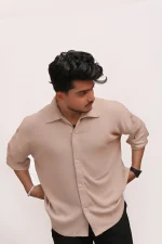CLASSIC TEXTURED PREMIUM SHIRT – BEIGE - Image 3