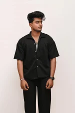 CLASSIC TEXTURED PREMIUM SHIRT – BLACK - Image 6